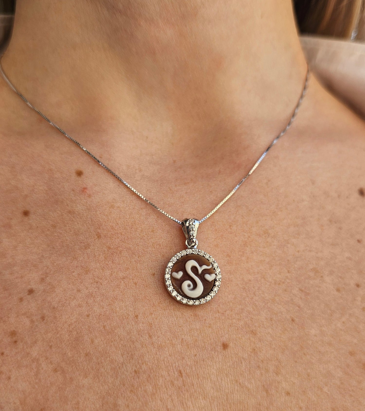 Collana Cammeo