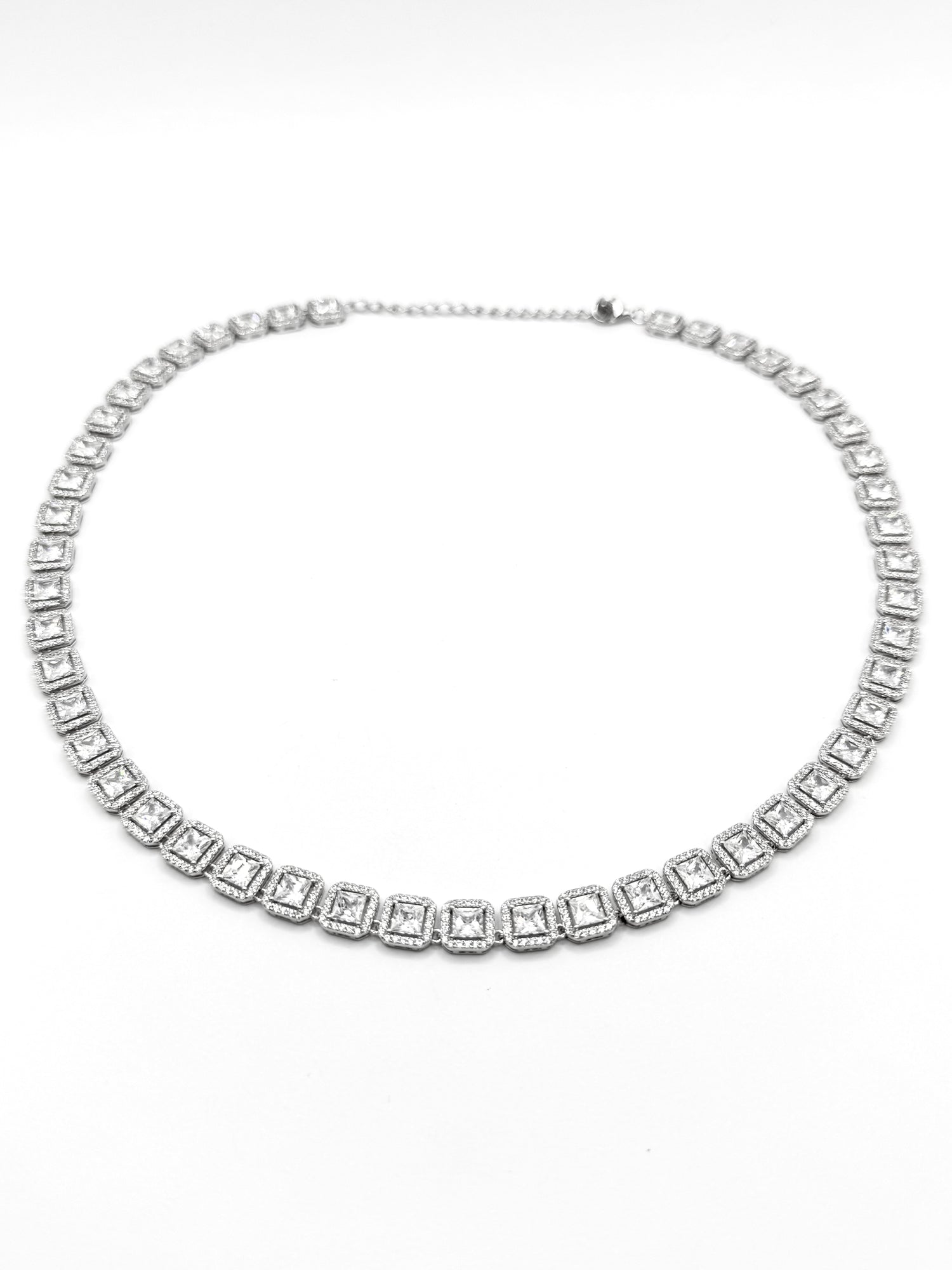 Collana Emy