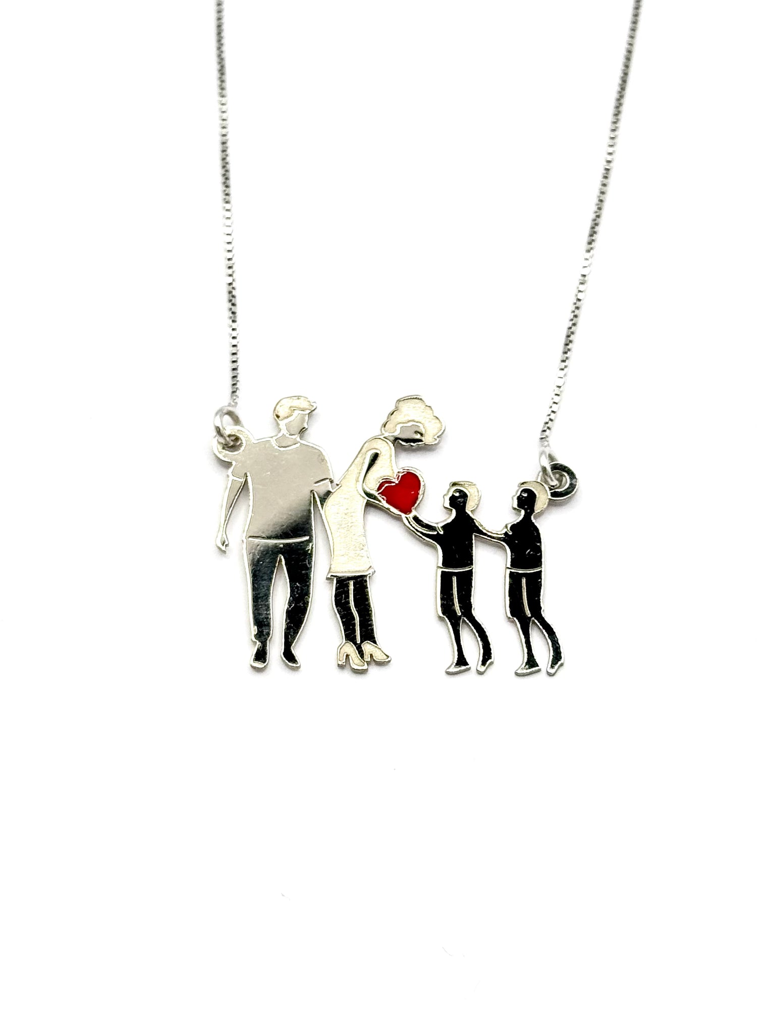 Collana Family