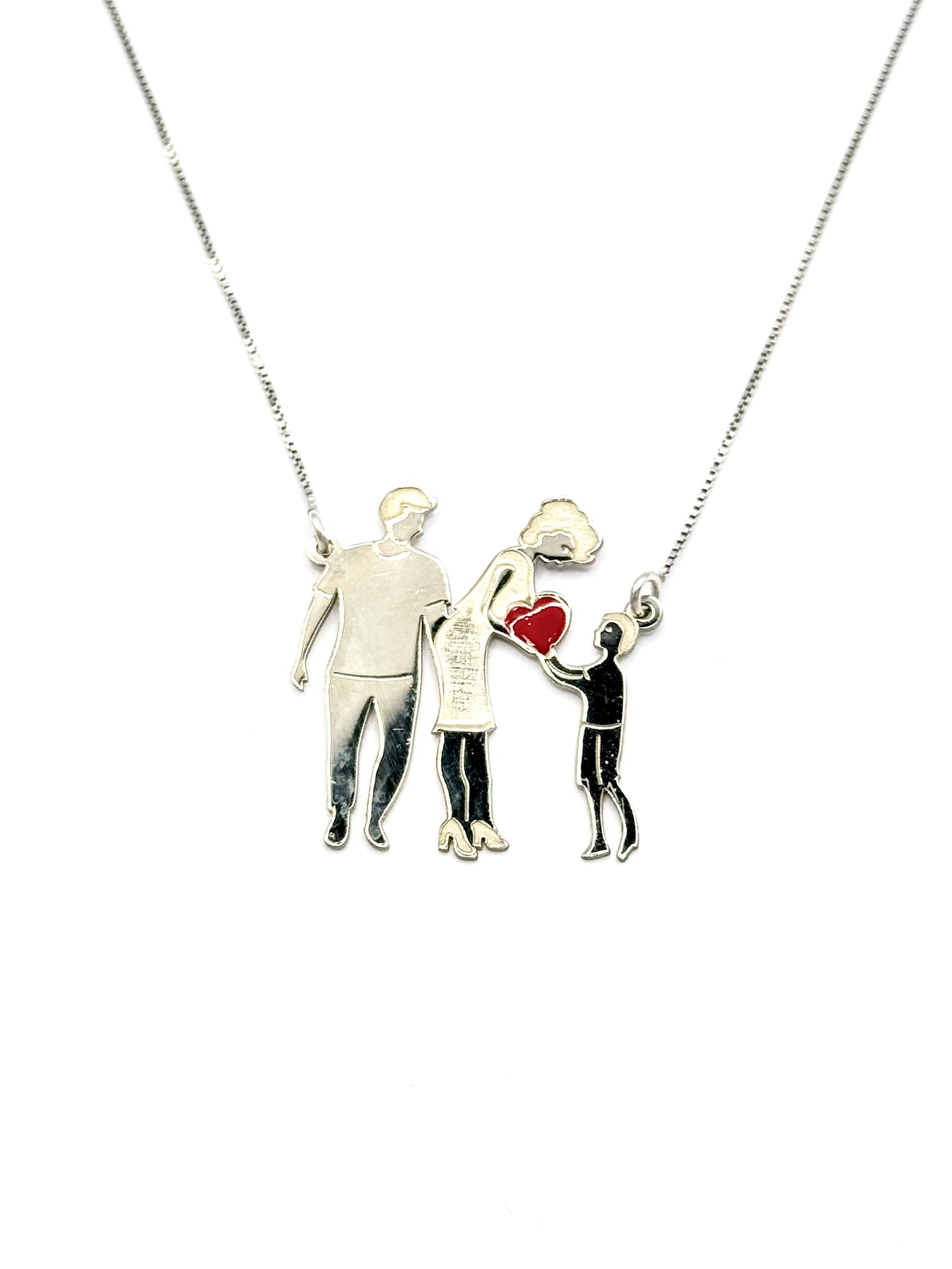 Collana Family