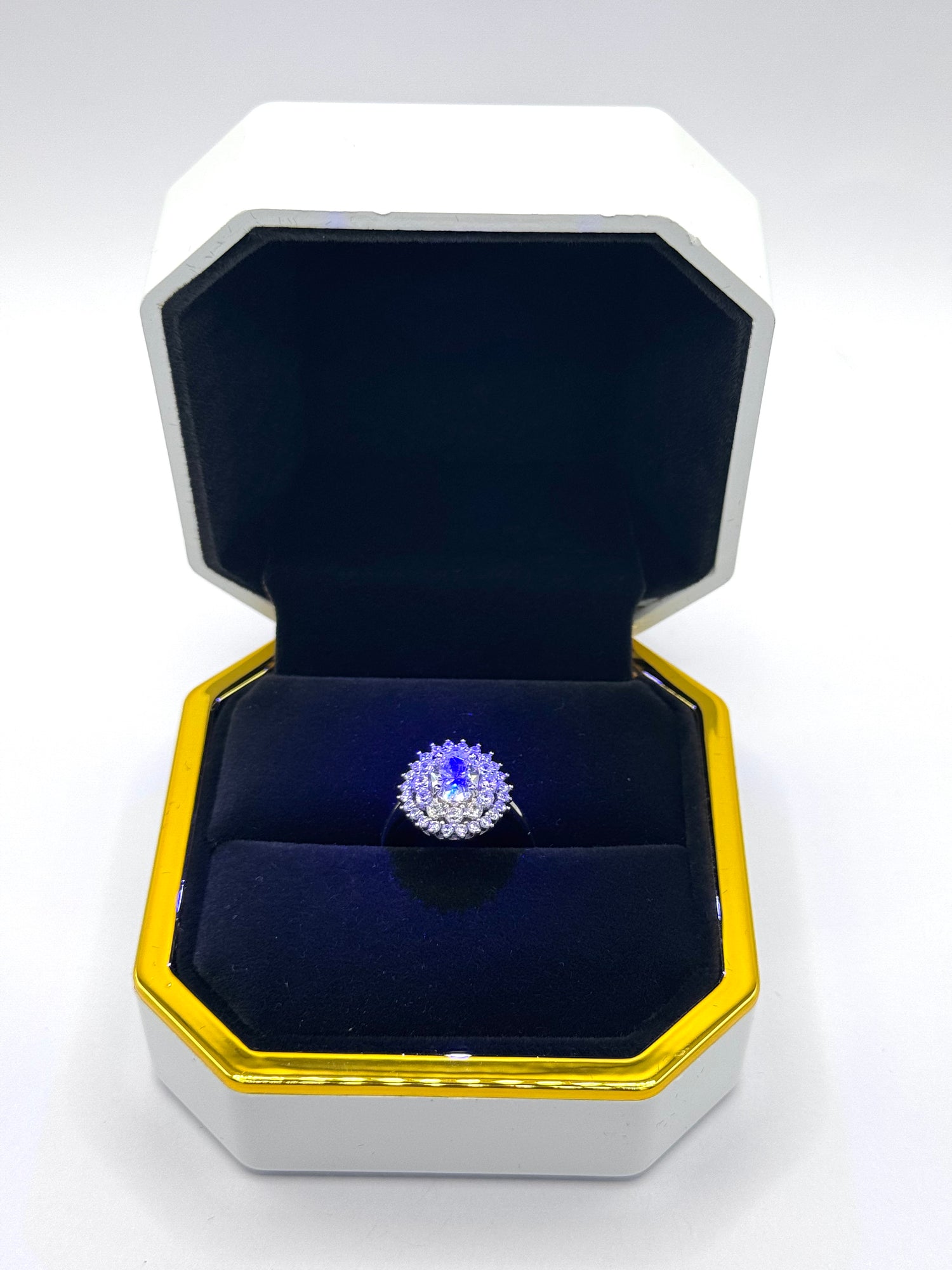 Box Luce + Anello Double Kate