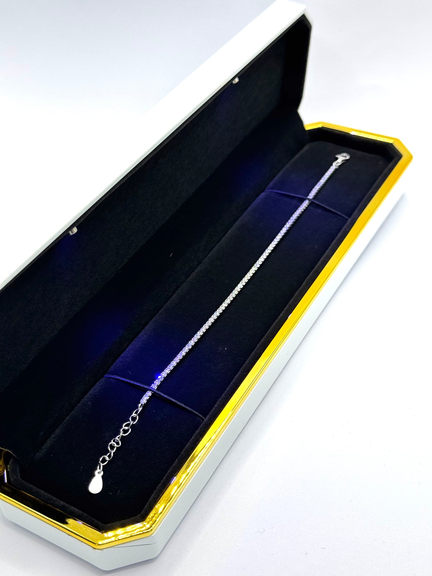 Box Luce + Bracciale Tennis