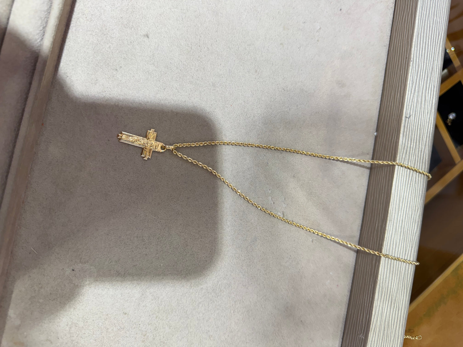 collana croce